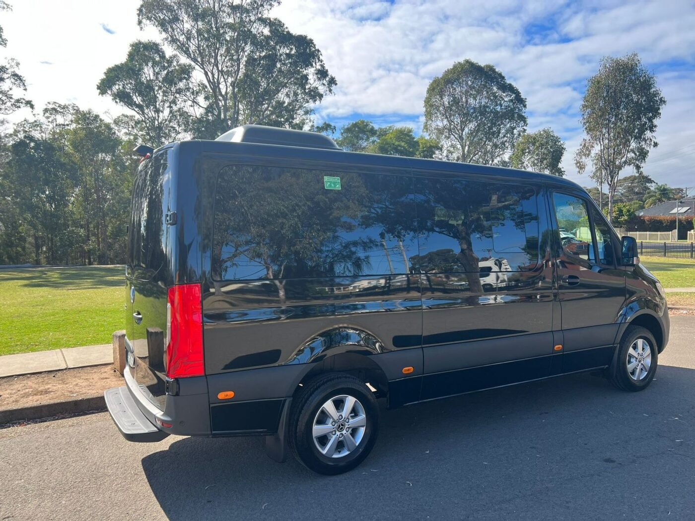 Minibus Hire With Driver in Sydney