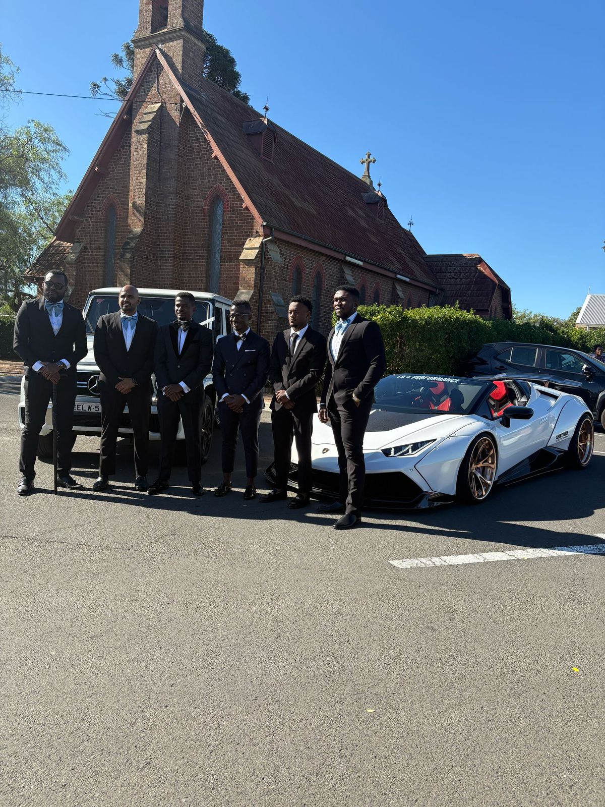 Lamborghini and G-Wagon for Wedding Events